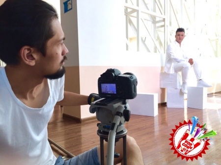 Жаҳонгир барчани "Севги дунёси"га чорламоқда