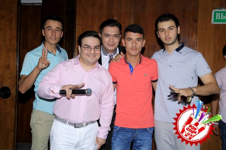 «Уринг жоним, уринг» филмининг намойишидан!