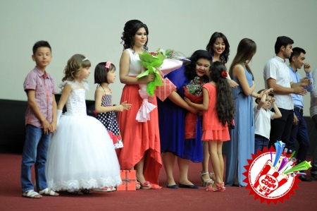 «Уринг жоним, уринг» филмининг намойишидан!