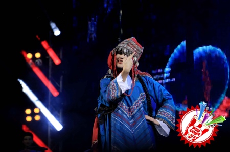 Хоразм наволари оламни тутди! Бунёдбек Саидов Сардор Раҳимхон билан дуэт куйлади!