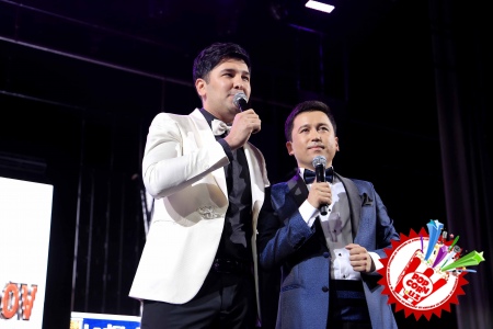 Хоразм наволари оламни тутди! Бунёдбек Саидов Сардор Раҳимхон билан дуэт куйлади!