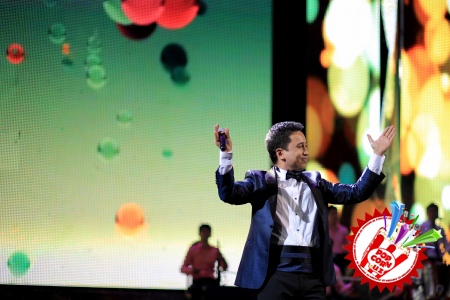 Хоразм наволари оламни тутди! Бунёдбек Саидов Сардор Раҳимхон билан дуэт куйлади!