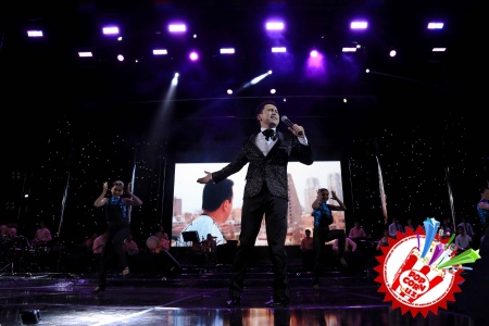 Хоразм наволари оламни тутди! Бунёдбек Саидов Сардор Раҳимхон билан дуэт куйлади!