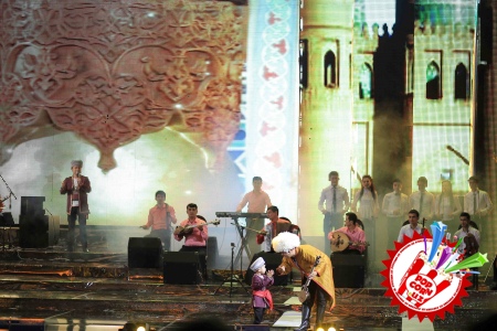 Хоразм наволари оламни тутди! Бунёдбек Саидов Сардор Раҳимхон билан дуэт куйлади!