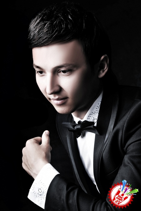 Ёш ва умидли хонанда  Баҳром Каримовдан  янги тарона “Ёлғизим”