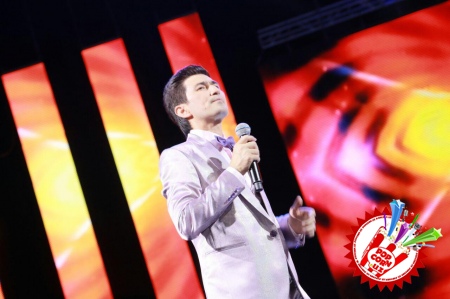 Алижон ҳамда Воҳиджон Исоқовларнинг концерт дастуридан батафсил