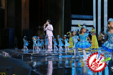 Алижон ҳамда Воҳиджон Исоқовларнинг концерт дастуридан батафсил