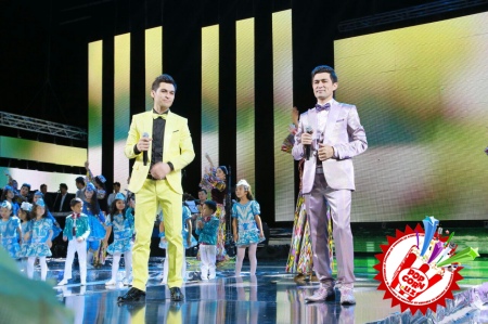 Алижон ҳамда Воҳиджон Исоқовларнинг концерт дастуридан батафсил