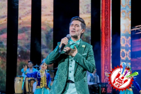 Алижон ҳамда Воҳиджон Исоқовларнинг концерт дастуридан батафсил