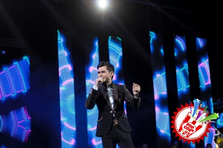 Алижон ҳамда Воҳиджон Исоқовларнинг концерт дастуридан батафсил