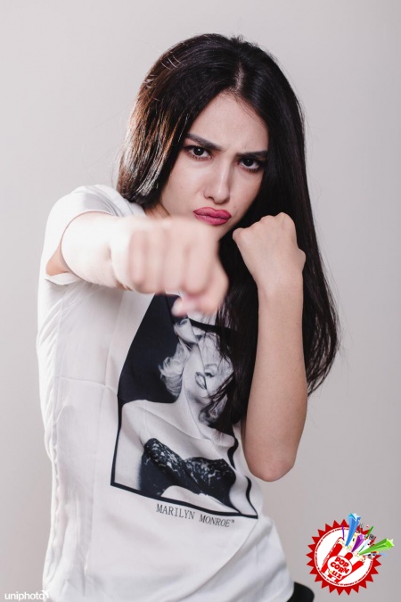 Юлдузларимиз энди Telegram тармоғидаги стиккерларда...