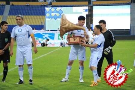 Юлдузли Футбол шоу 2015! фоторепортаж