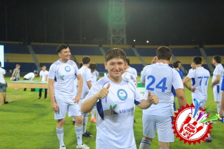 «Биз гиёҳвандликка қаршимиз» шиори остида ўтказилган футбол шоудан батафсил!