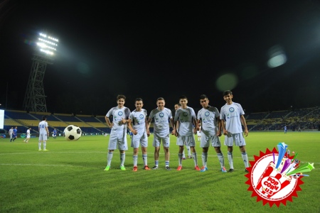 «Биз гиёҳвандликка қаршимиз» шиори остида ўтказилган футбол шоудан батафсил!