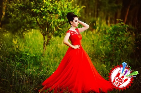 “Етар” дея нола қилаётган Зарина барчасидан чарчадими?