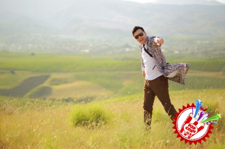 «Ҳабибим ҳолим ёмон»... Аллақачон хит даражасига кўтарилган қўшиқ учун видеоклип 