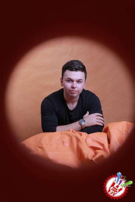 Лайлисига Мажнун бўлишни истаган Алим