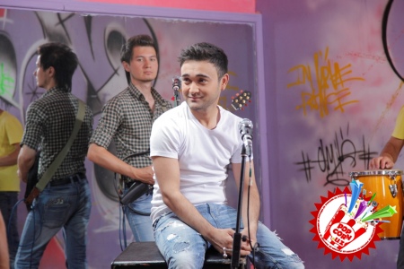 Шоҳруҳҳхон яна ноананавий клип тайёрламоқда