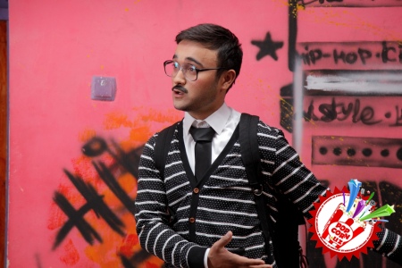 Шоҳруҳҳхон яна ноананавий клип тайёрламоқда