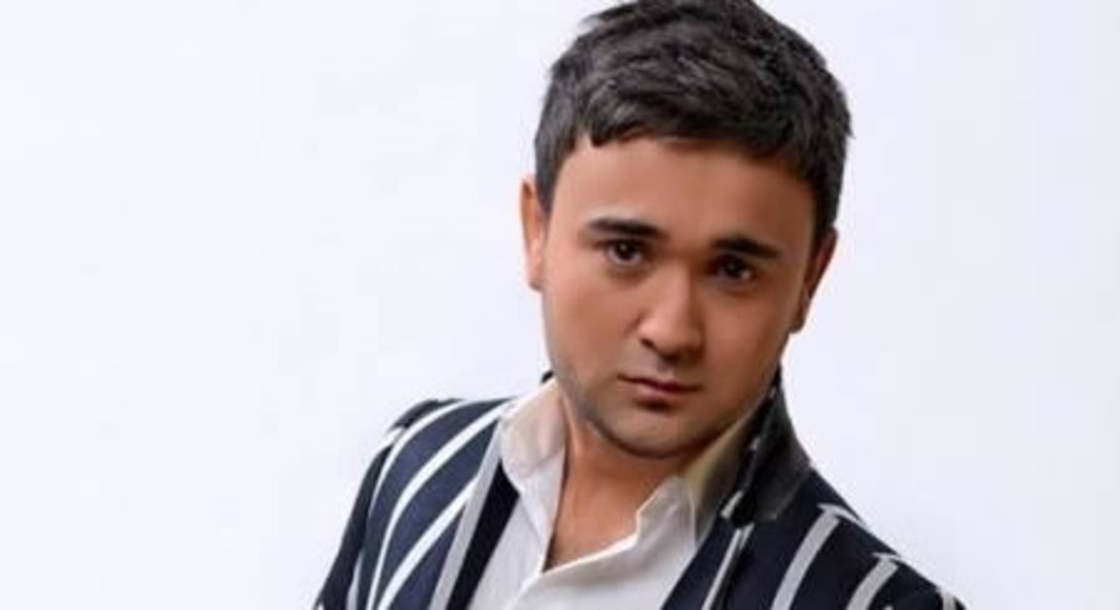 Шоҳруҳхон Саҳарда йиғлама деб кимга мурожаат қилмоқда