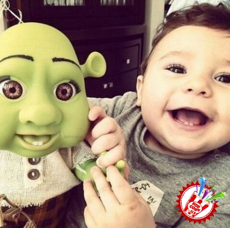  Севимли қўғирчоқларига шу қадар яқин ўхшаш болажонлар