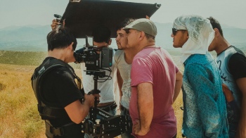 Шаҳзод Муродов тиним билмай ижод қилмоқда