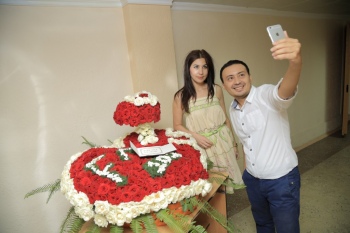 Завқли радио \"Ўзбегим таронаси\" бугун 15 ёшда