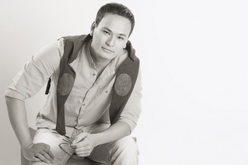 Ўзбекистонда хизмат кўрсатган артист Тўлқин Жабборовдан  "Лайло"