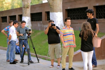 Умар Шамсиевдан янги видеоклип “Жонимга озор”