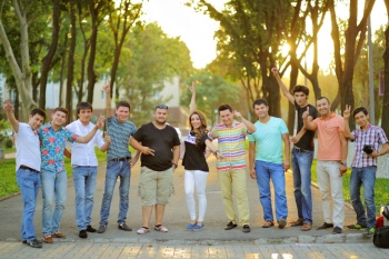 Умар Шамсиевдан янги видеоклип “Жонимга озор”