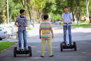 Умар Шамсиевдан янги видеоклип “Жонимга озор”