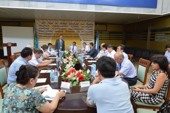 “Ўзбекнаво” эстрада бирлашмасида жорий йилнинг олти ойлик якуний ҳисобот йиғилиши бўлиб ўтди