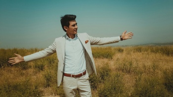 \"Жоним Ўзбекистоним\" Шаҳзод Муродовдан премьера