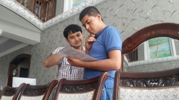 Серқирра ижодкор Шерзод Бин режиссёрликка қўл урди!