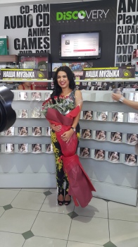 Нилуфар Усмонова янги альбом тақдимотини ўтказди