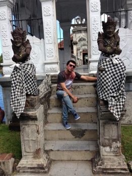 Сардор Мамадалиев янги видеоклип суратга олдирди