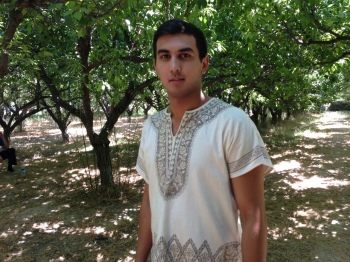 Абдурашид Йўлдошевнинг “Қизил гул”и энди клипи билан