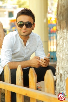 Шоҳруҳхонга тақлид қилаётган навбатдаги мухлиси ким?