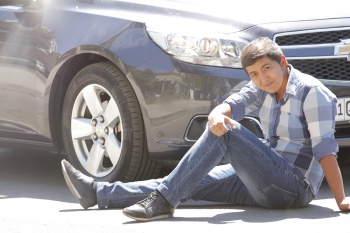 Бурхон Шараповдан тез кунда янги фильм “Фирибгар ошиқ”