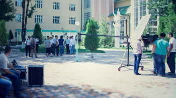 Шуҳрат Нуралиевдан янги фильм “Олтин том”