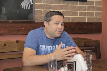 Рашид Ҳоликов билан эксклюзив интервью