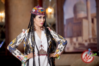 Канизадан кутилмаган образдаги фотосессия