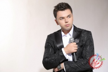 Алим ижросидаги “Лайлимсан” таронасининг клипини қарши олинг