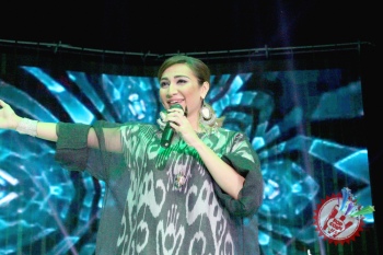 "Бетакроримсан, ягонасан, она Ватаним — Ўзбекистоним”