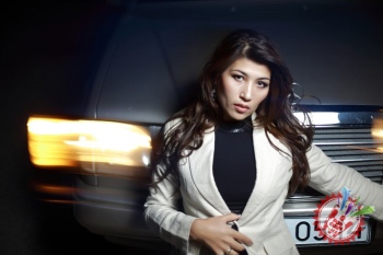 Сарварадан янги таронани қарши олинг