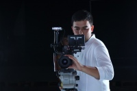 Умидахон севишганларга бағишлаб қўшиқ куйлади