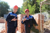 Жаҳонгир Позилжонов Баҳриддин Зуҳриддинов билан дуэт куйлади