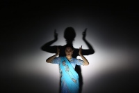 “Ўзинг бўлсанг бас” энди клипи билан