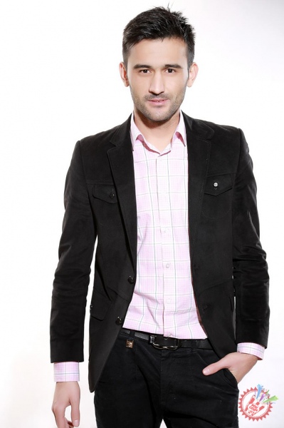 Ҳусан ҳамон кутмоқда