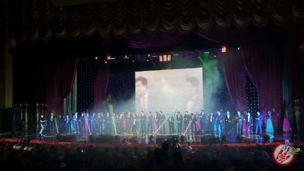 “Япроғимиз азим чинорнинг”